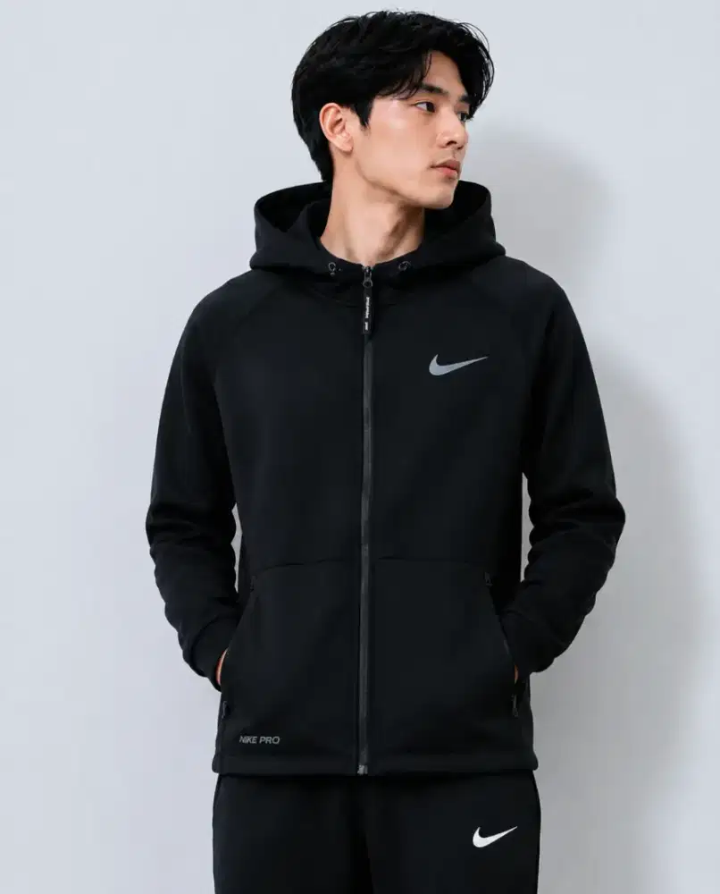 Nike Pro Therma-FIT Men's Full-Zip Hooded Jacket