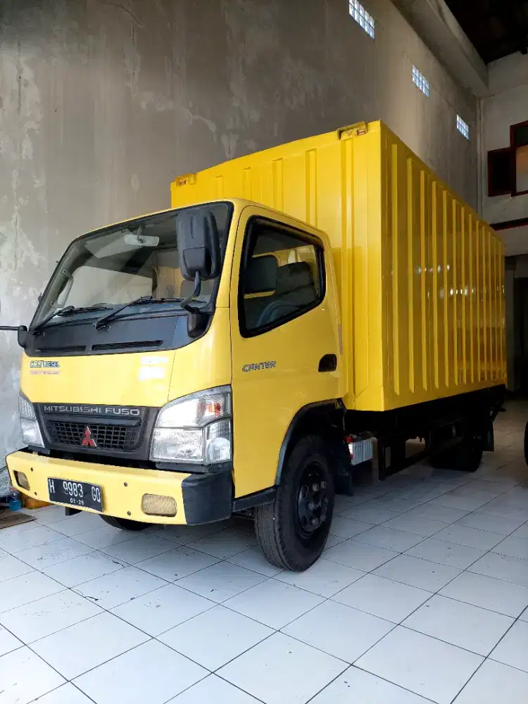 Mitsubishi Canter 6 Ban Box