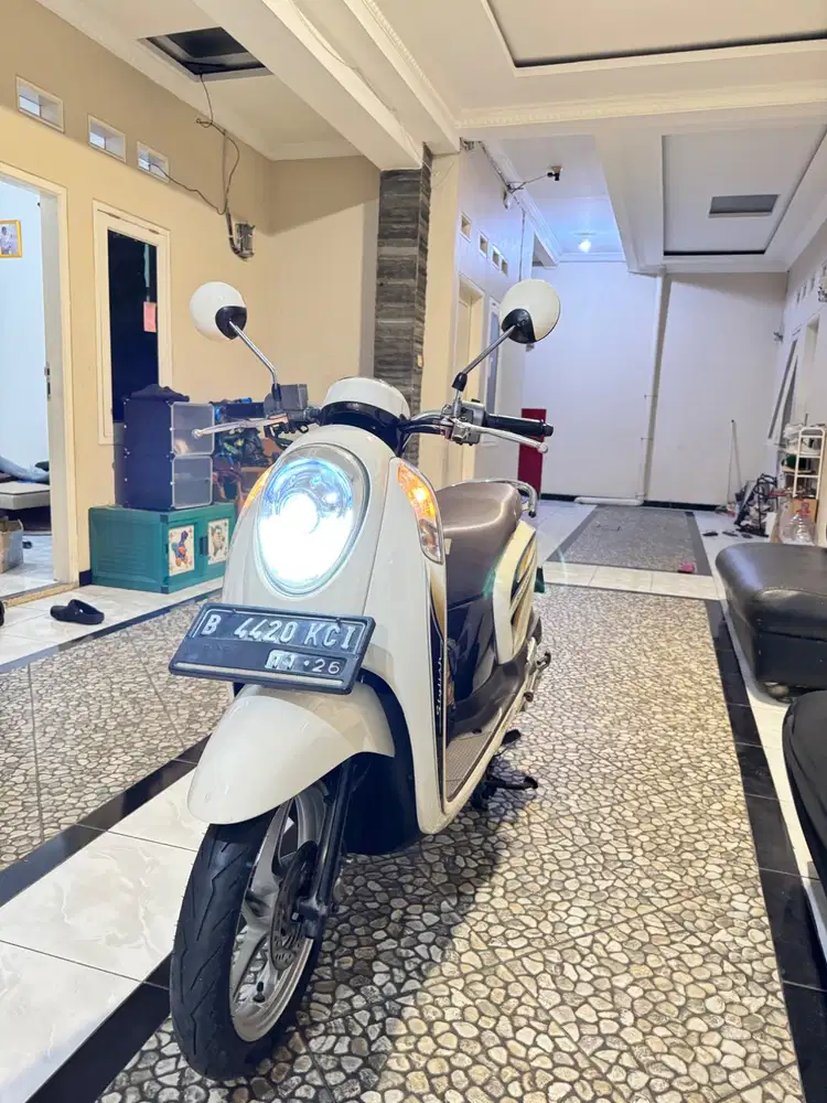 SCOOPY F1 2016 an PRIBADI