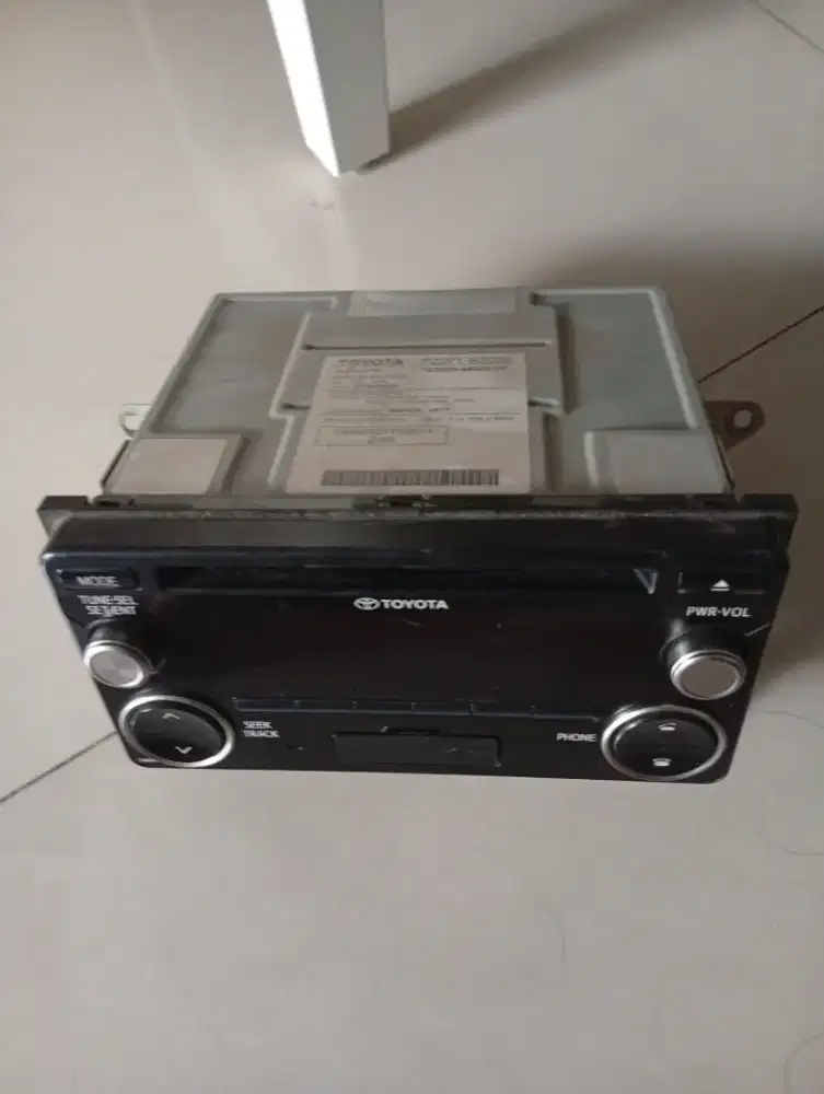 Jual head unit mobil avanza