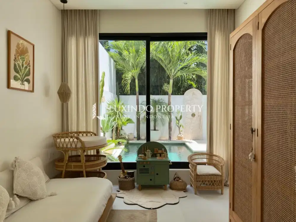 DISEWAKAN JANGKA PANJANG VILLA DENGAN 2 KAMAR TIDUR DI TUMBAK BAYUH