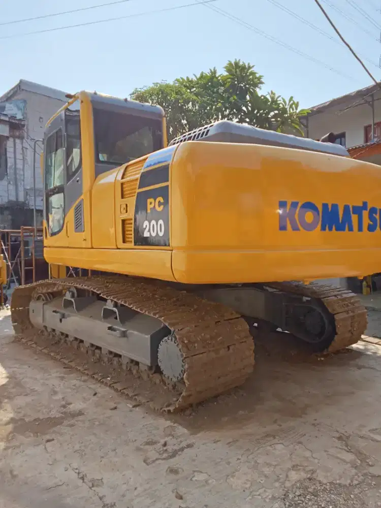 Jual Excavator PC200-8