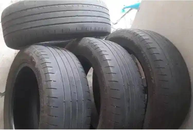 BAN GOODYEAR TRIPLEMAX 2 uk 215/60R17