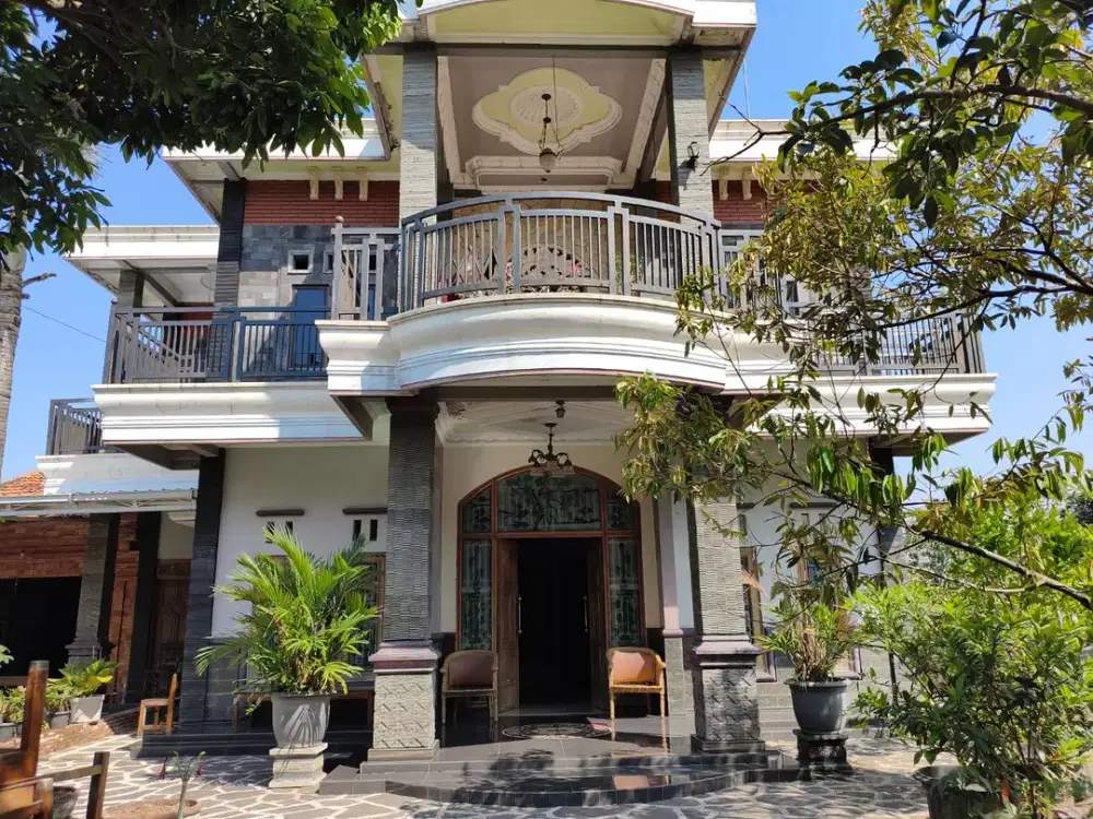 Rumah Mewah 2 Lantai 660m² Kedawung Sragen