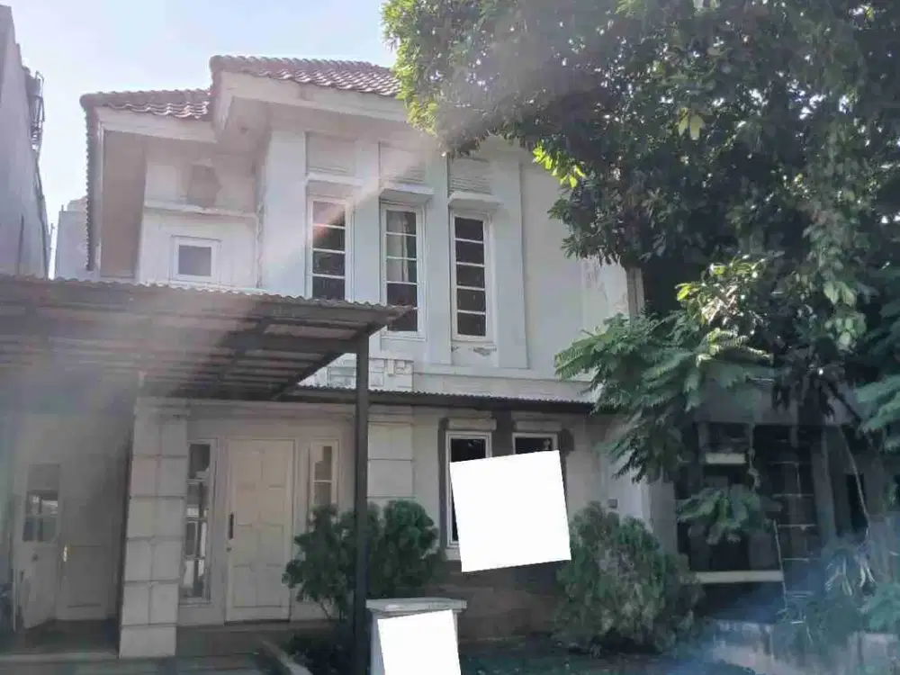 DISEWAKAN RUMAH DI LEGENDA WISATA CIBUBUR