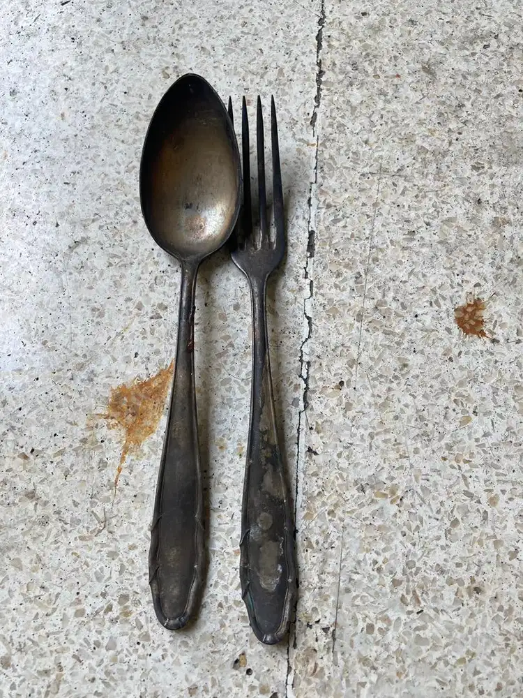 Sendok garpu pisau zilver