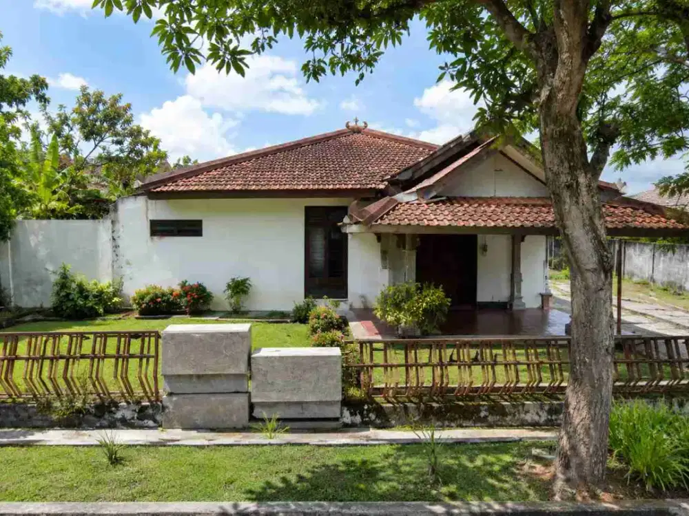 DIJUAL RUMAH HITUNG TANAH DIBAWAH HARGA PASAR DI PUSAT KOTA WONOGIRI