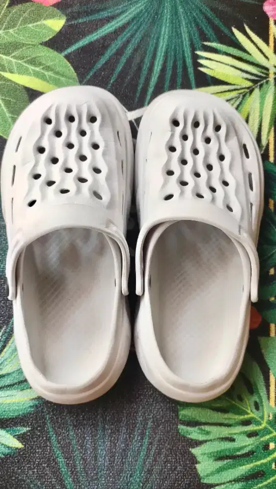 Sandal Crocs Size 44