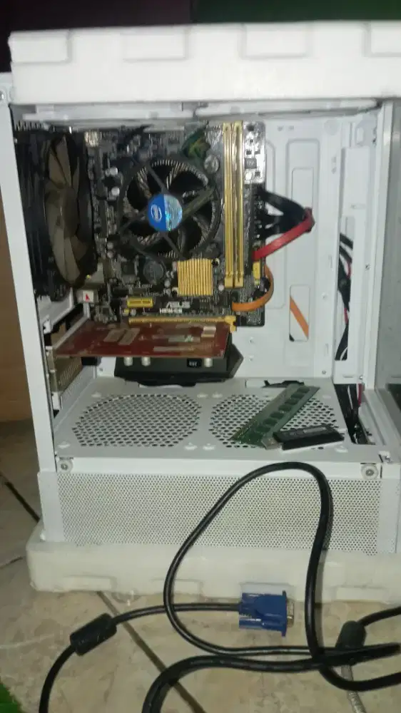 PC gaming bekas