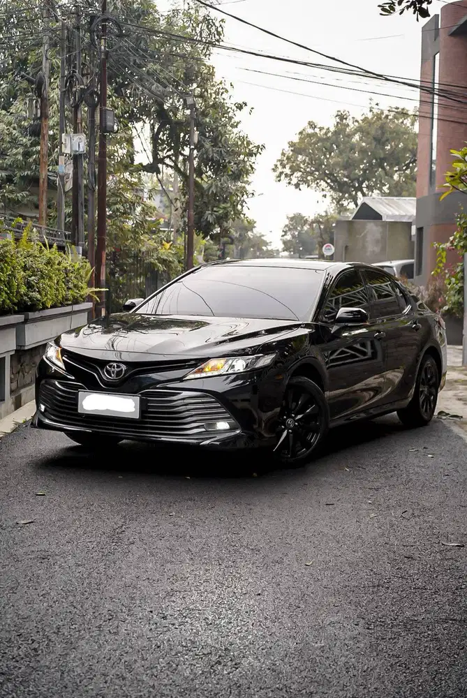 CAMRY 2.5 V ISTIMEWA