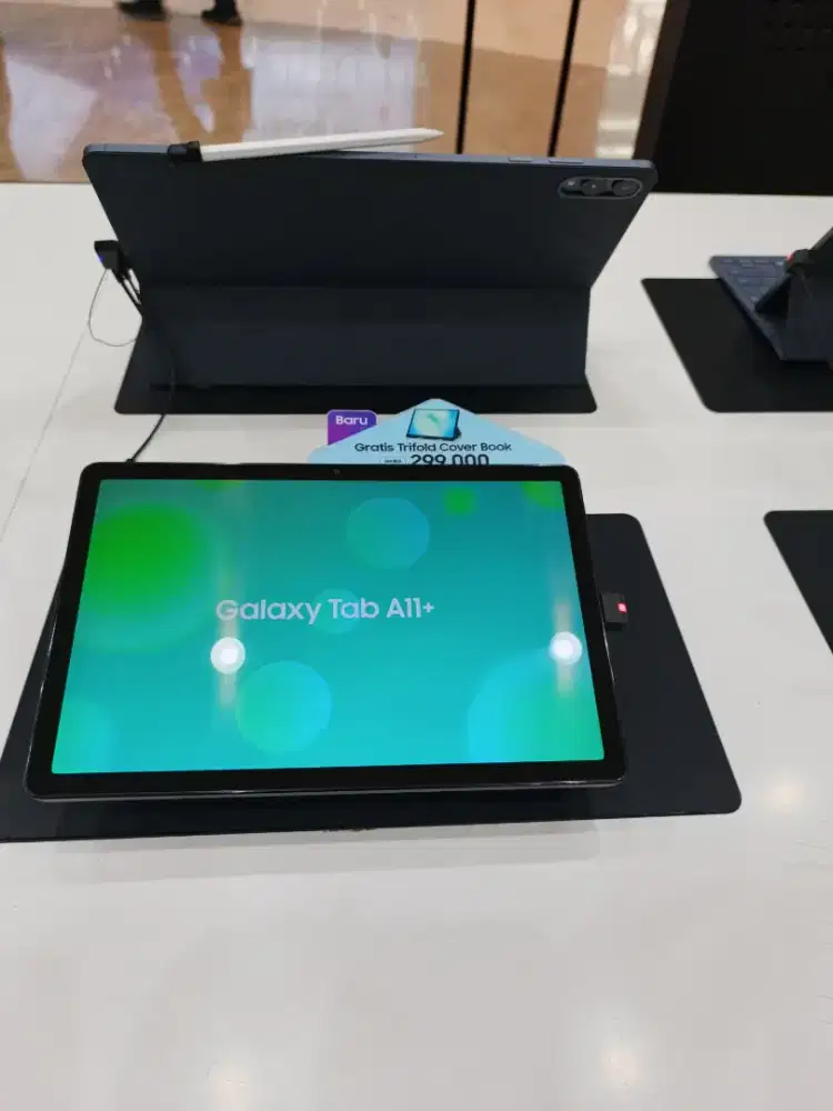 samsung galaxy Tab 11+