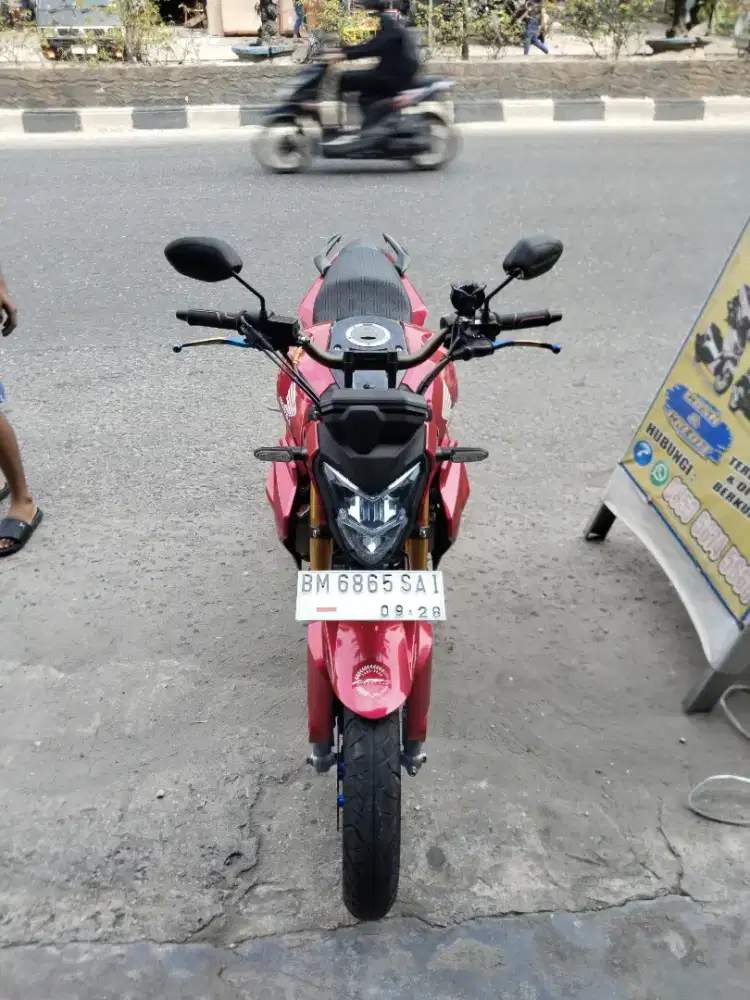 Dijual cepat Honda CB 150 R tahun 2023