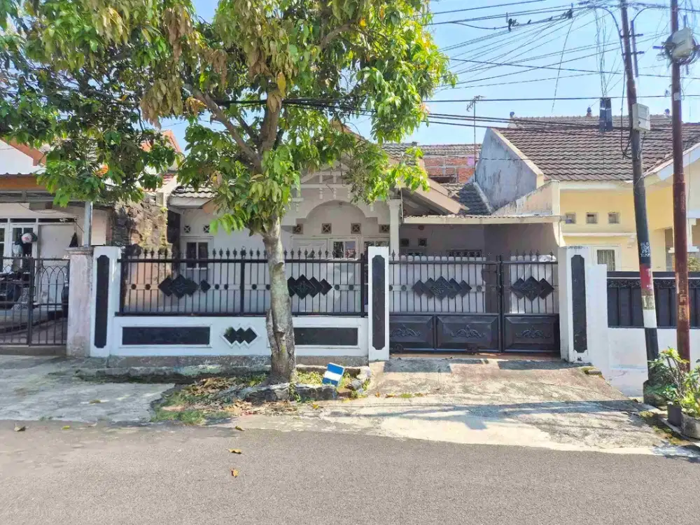 Rumah Hunian Area Perumahan Titan Sulfat Row Jalan 9 mtr an
