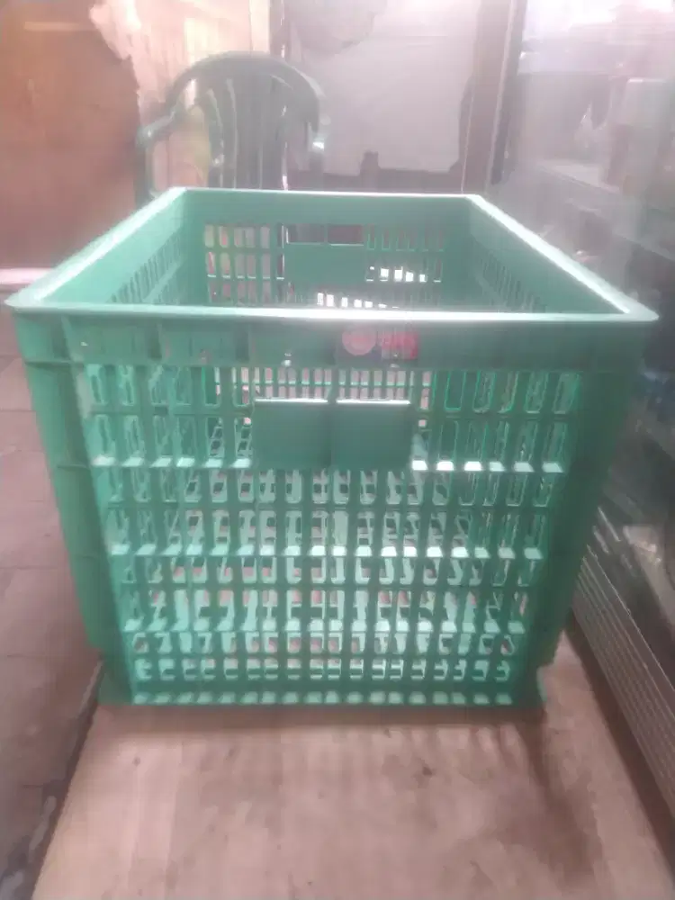 Dijual second keranjang industri Box Container 9911 Atari warna hijau