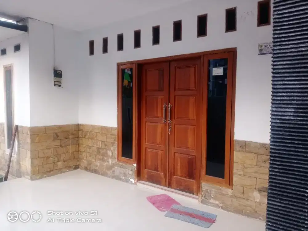 DIJUAL RUMAH + KONTRAKAN 2 PINTU DI PERUMNAS 1 BEKASI KOTA
