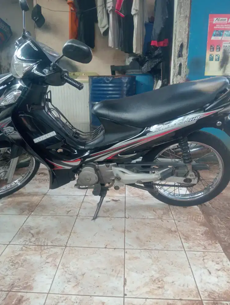 Numpang jualan motor smash new tahun 2007, surat2 lengkap mahar 3,7 jy