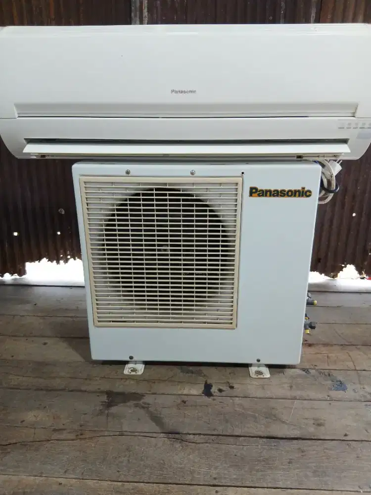 JUAL AC 1/2 PK BEKAS BERGARANSI