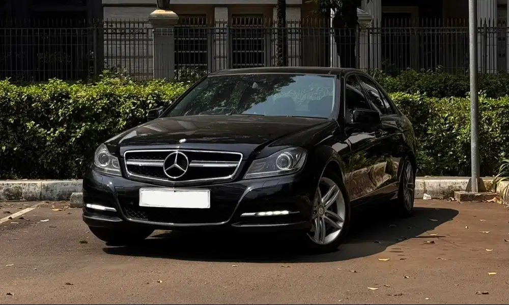 Mercedes Benz C300 2011 Avantgarde (C 300)