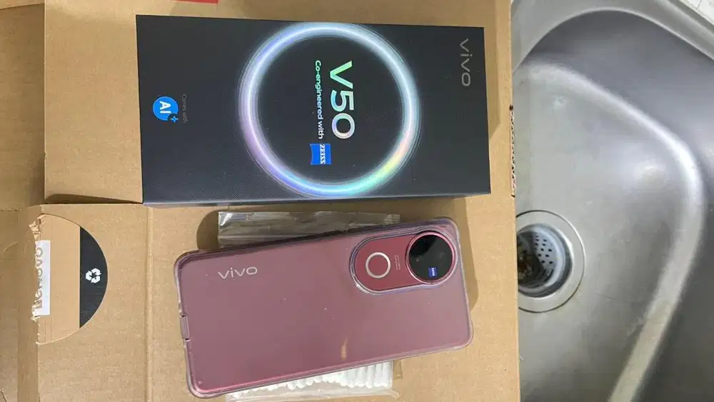 Vivo v50 5g 12/256 fullshet