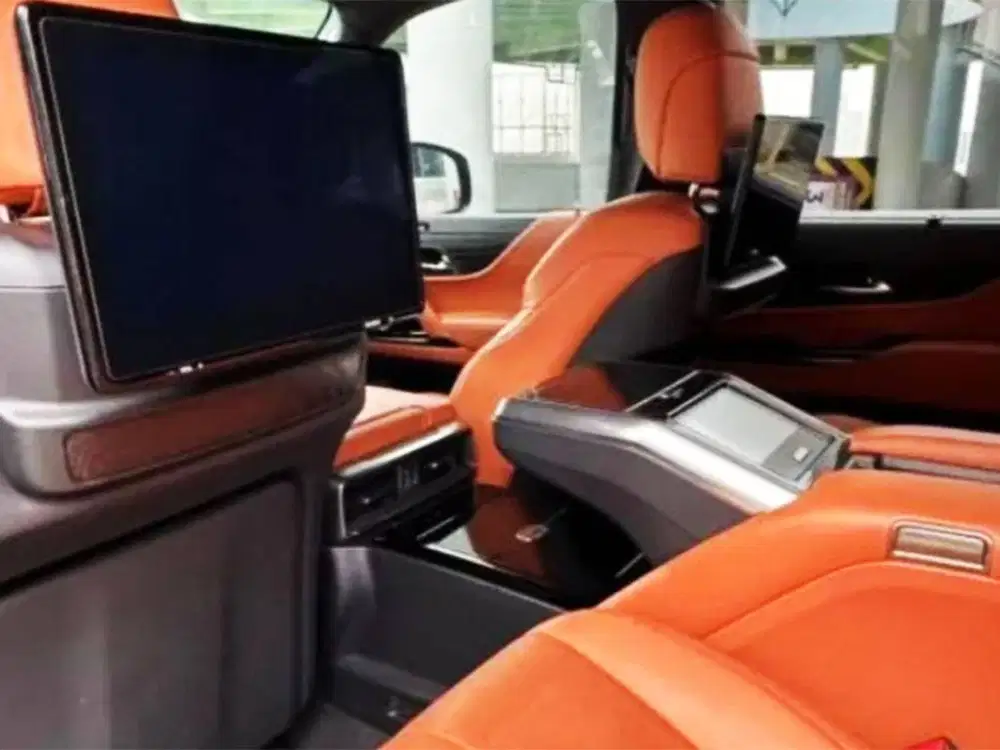 {VIP} 4 Seat Lexus LX600 Type Tertinggi Termewah Km 22rb Perfect Condi