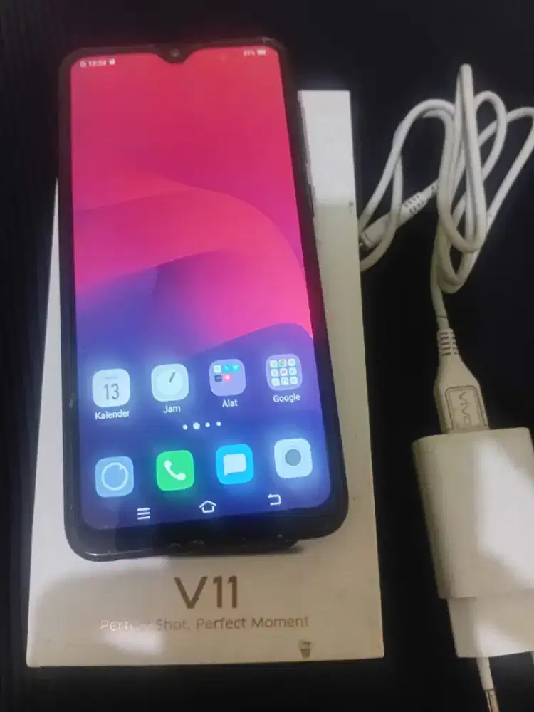 Jual HP Vivo V11