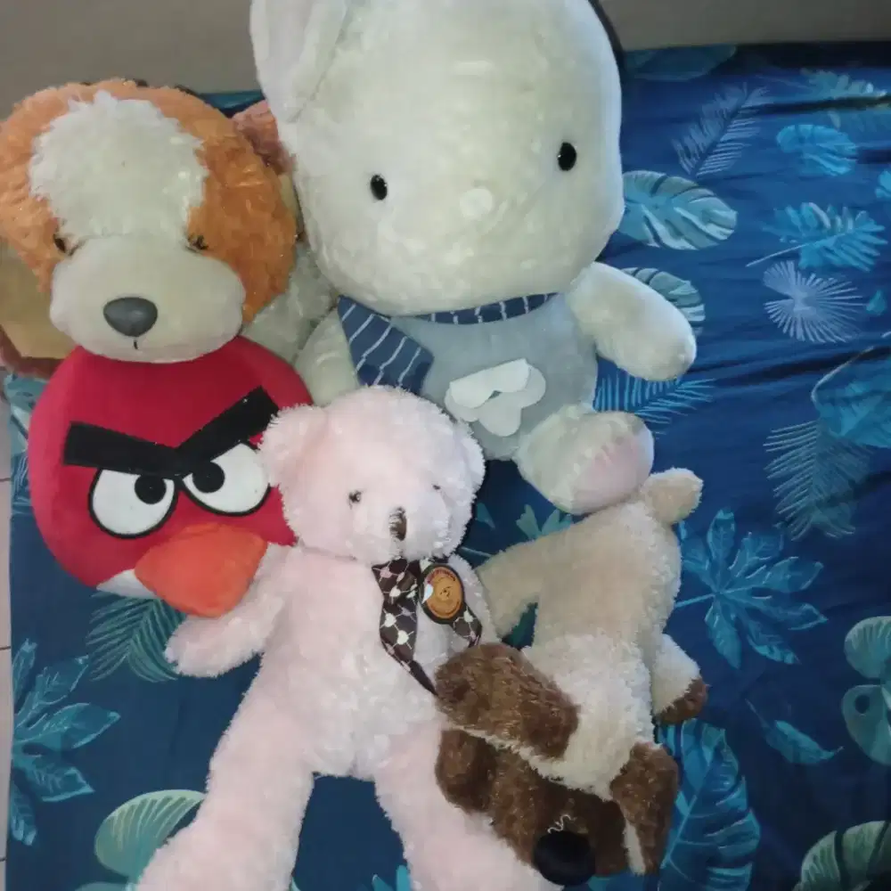 Boneka boneka lucu