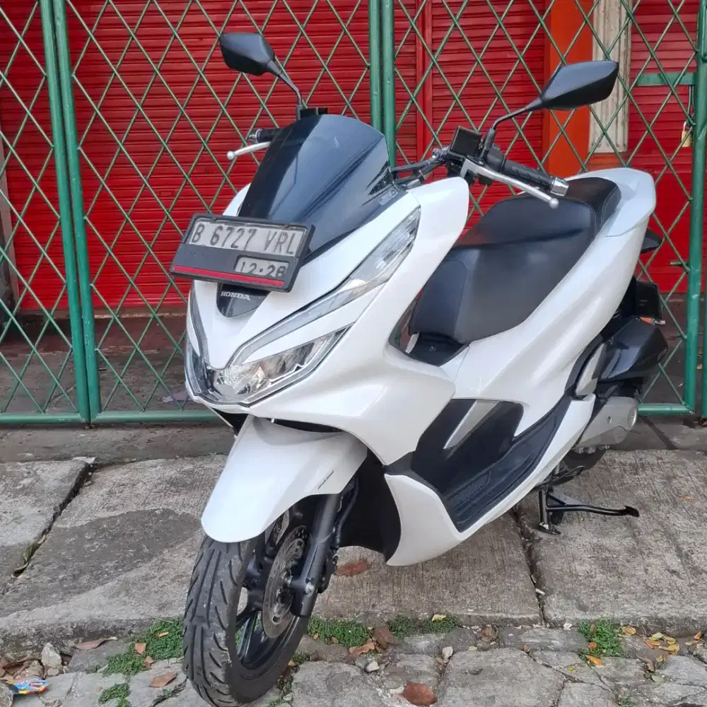 Honda pcx 150 cbs 2018 dp 1juta