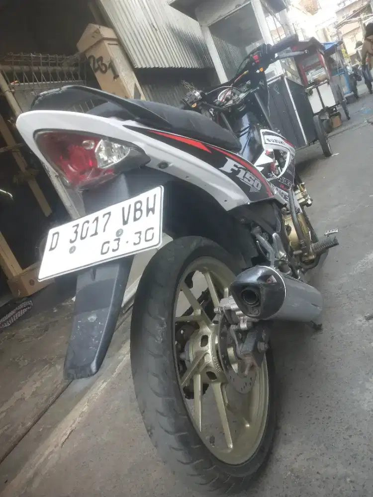 Suzuki satria Fu fl 2015
