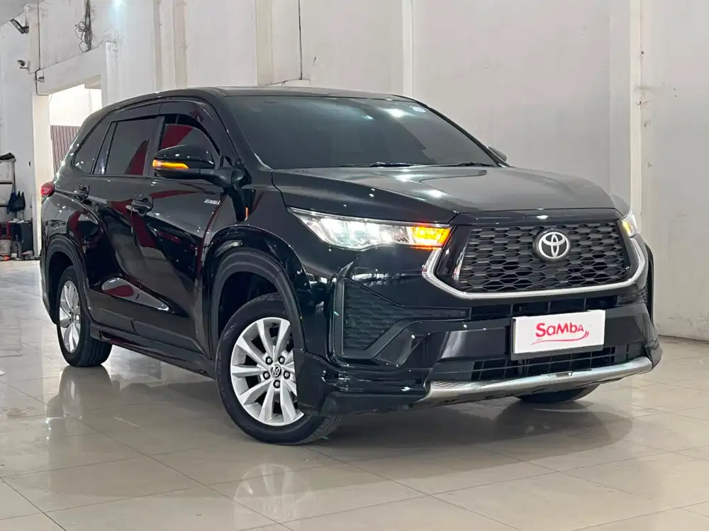 Innova Zenix V 2.0 Hybrid Modellista 2024