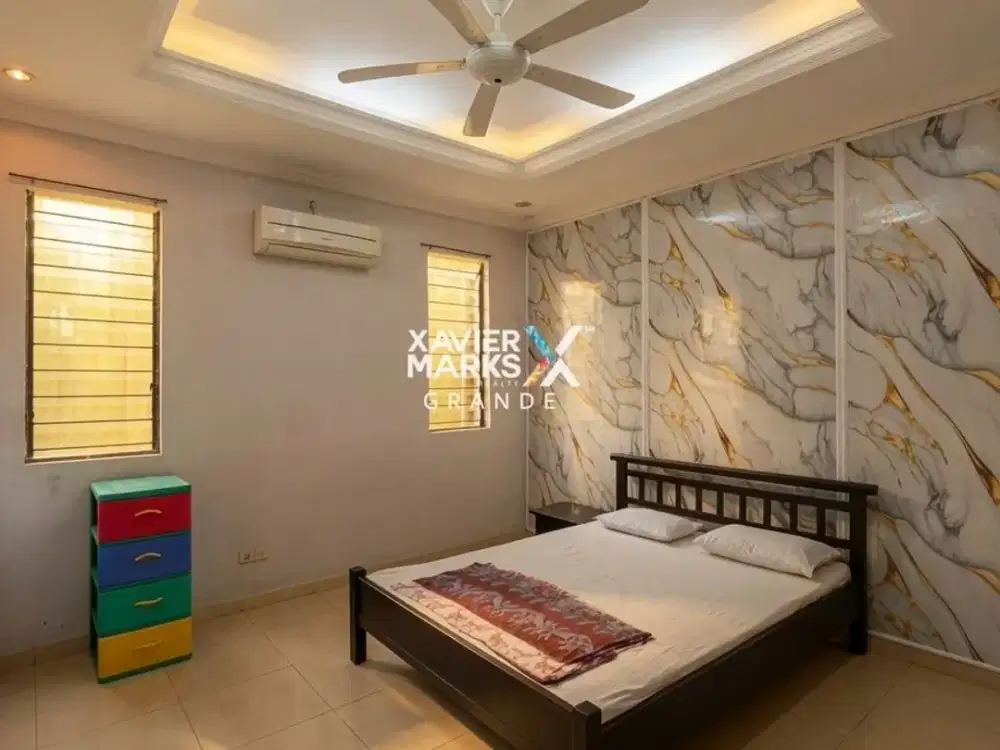 Dijual rumah 2 lantai di Villa Puncak Tidar, Malang (area depan)