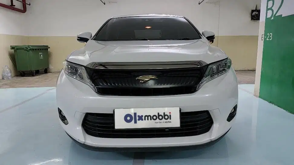 DP MURAH Toyota Harrier 2.0 Bensin-AT 2014  C0LDB
