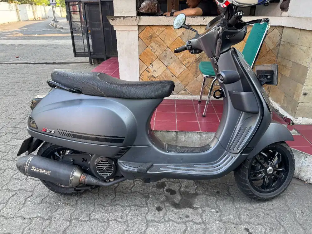Dijual Vespa S125 I-get tahun 2021 full variasi