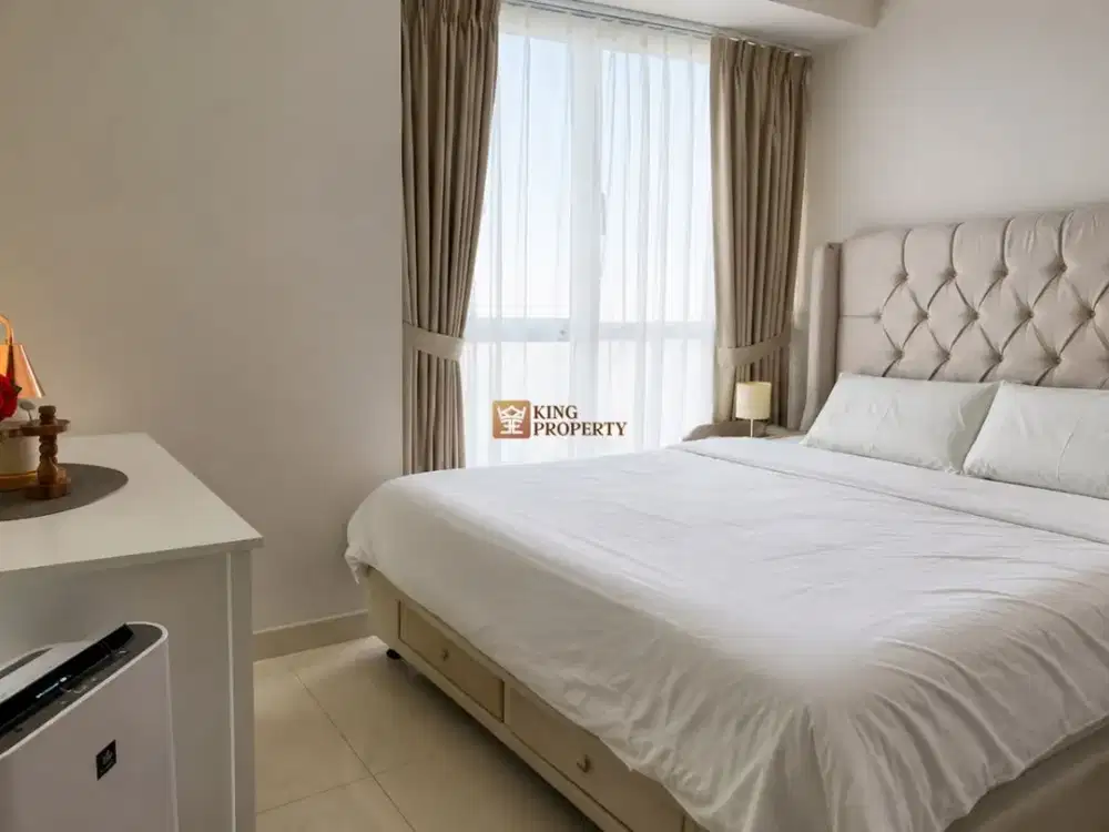 Jalan Kaki ke Hublife Mall TA & Central Park, Disewa 2BR Taman Anggrek Residences Furnished Fasilitas Swimming Pool, Kids Playgrounds, Club House, Spa