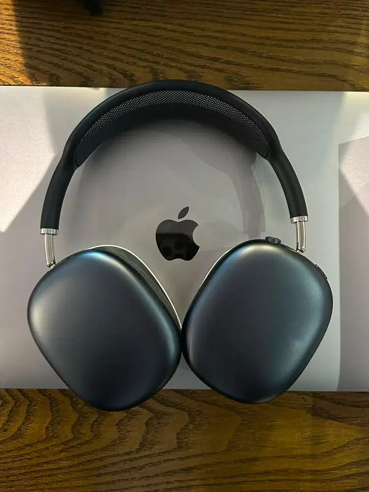Airpods Max gen 1