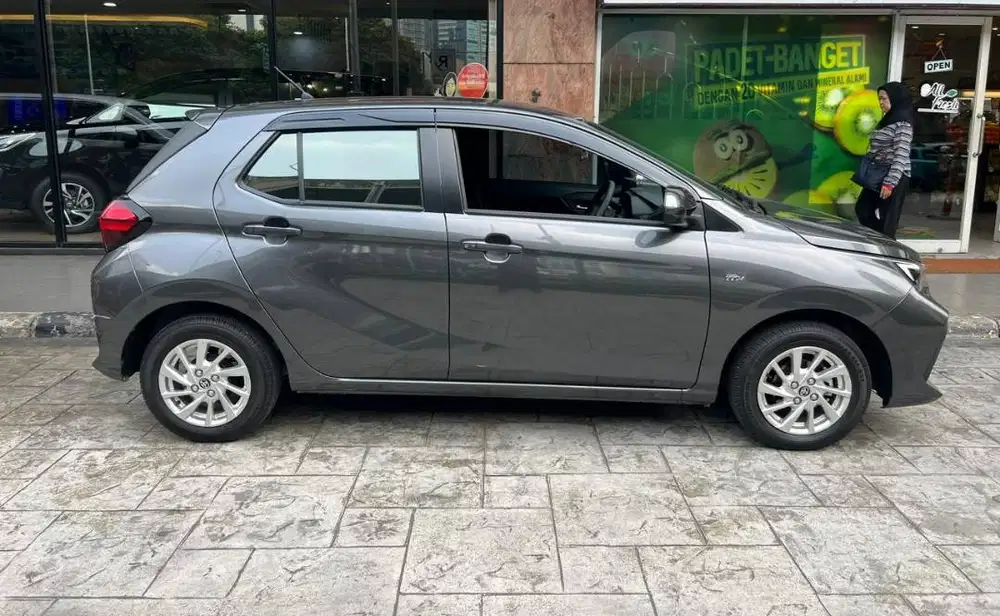 Toyota Agya 2024 Automatic – Seperti Baru!
