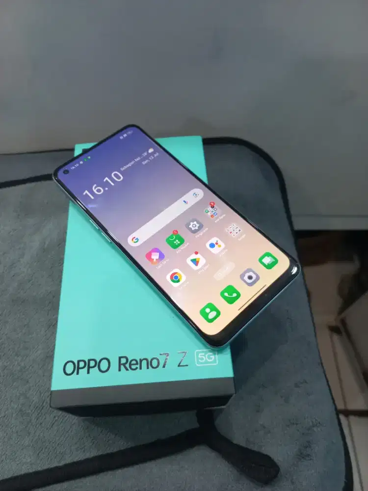 Oppo Reno 7z 5G ( Resmi oppo )  8+8/128