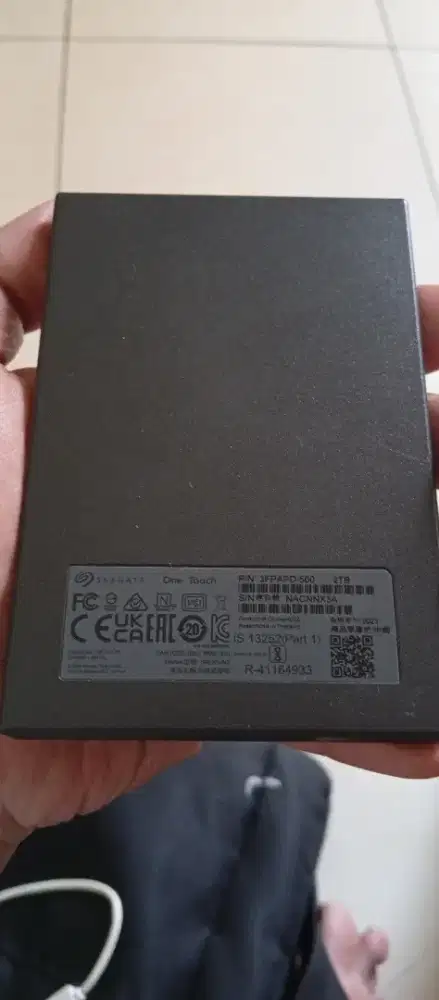 Hardisk eksternal 2 TB