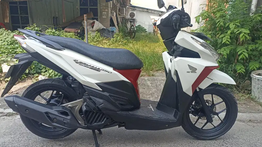 Honda Vario 150 LED tahun 2017.