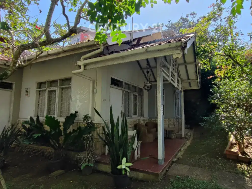 Rumah Villa Hitung Tanah Saja Di Jl. Cisatu Ciumbuleuit Kota Bdg