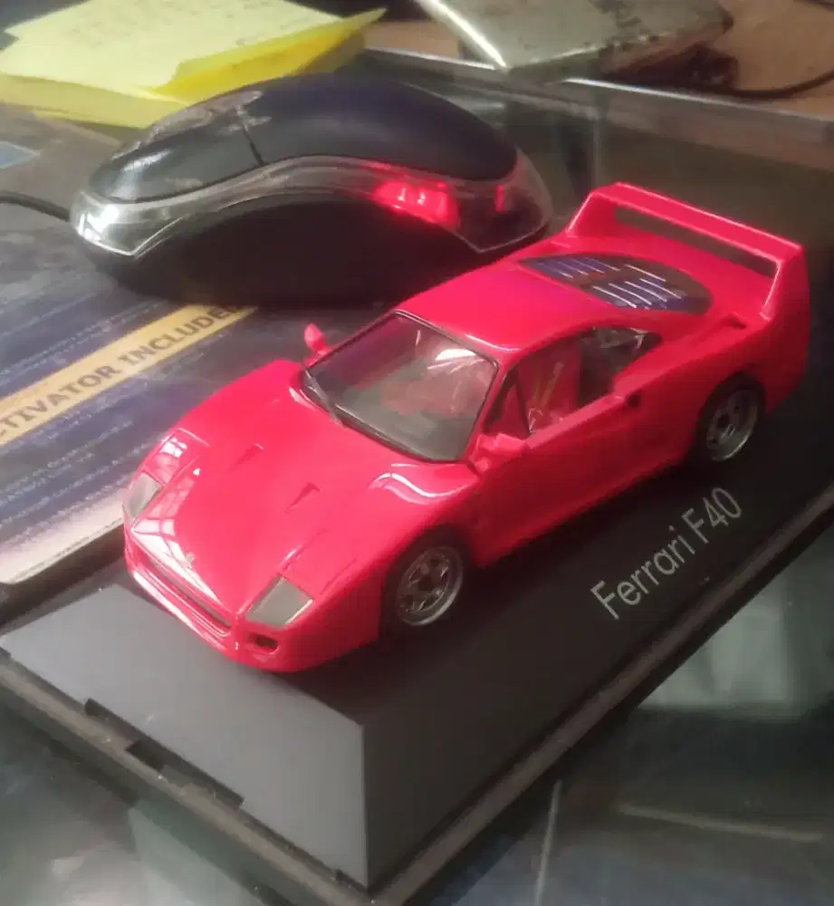 Ferari F40 1:43 merk Herpa made in Germany