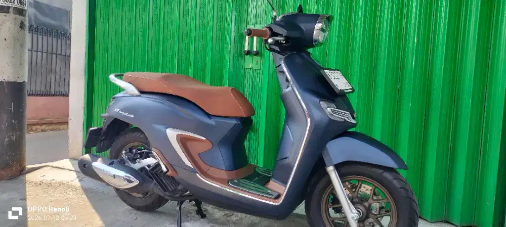 Km 400 perak Stylo ABS 2025