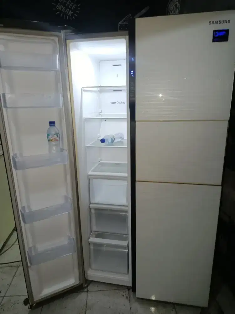 Jual bu kulkas 2 pintu side bye side merk SAMSUNG DIGITAL INVERTER