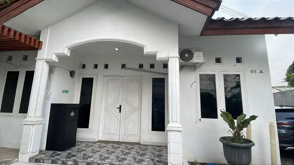 Rumah Usaha Kos-Kosan dan Rumah Induk di Jual di Tebet Pancoran