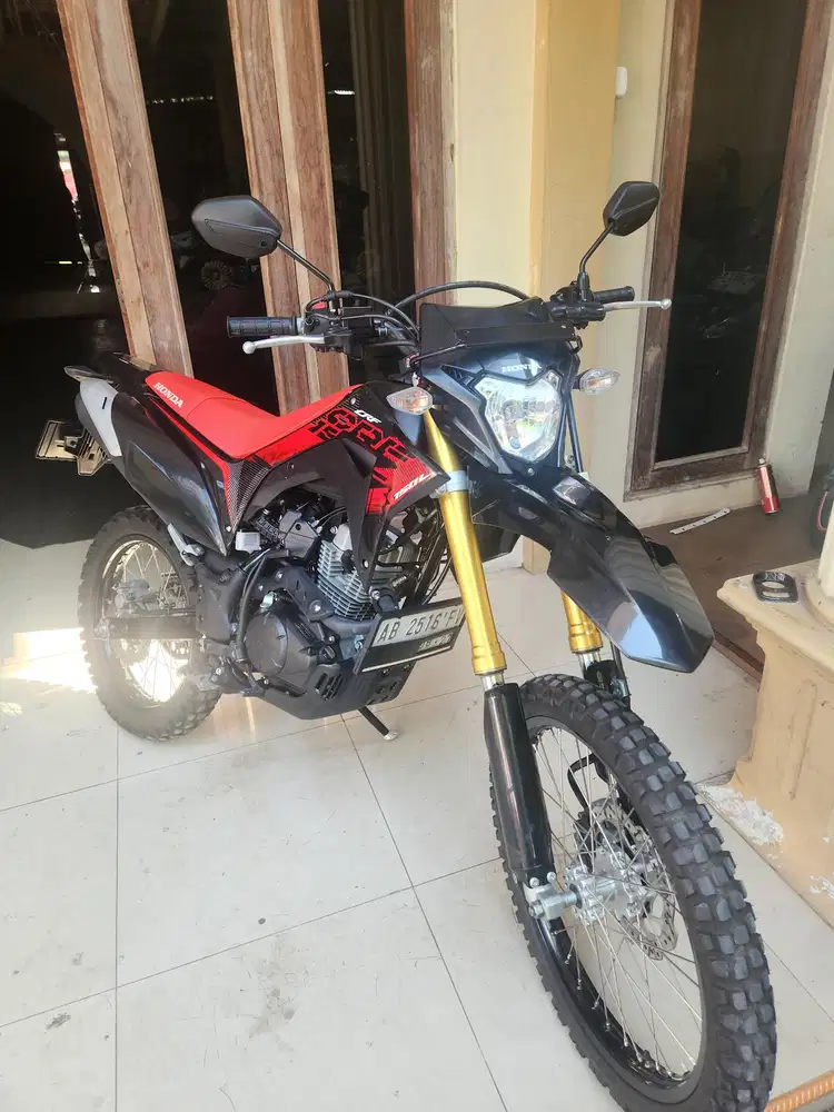 Crf 150 hitam 2022 low km ceper Gbm