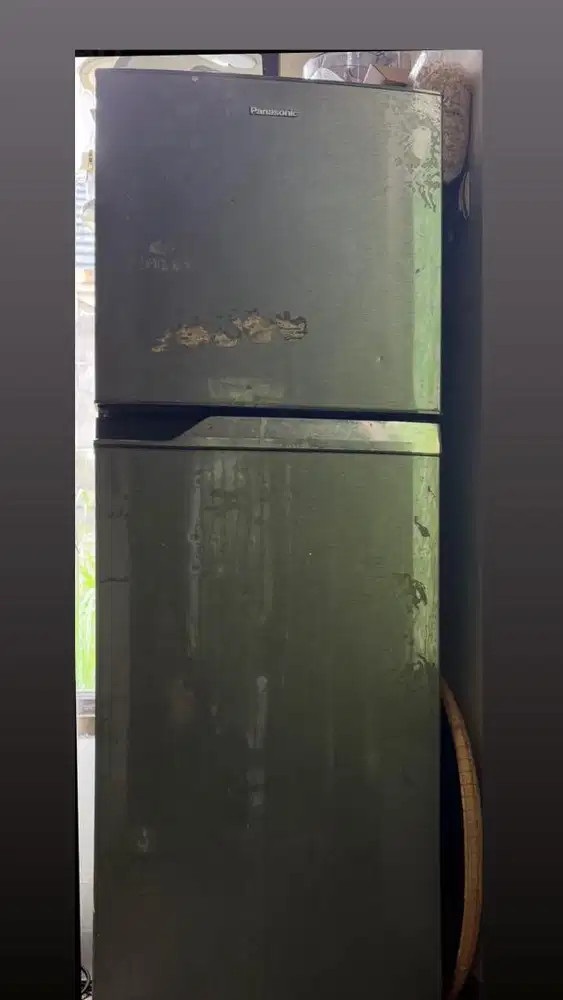 Dijual kulkas bekas