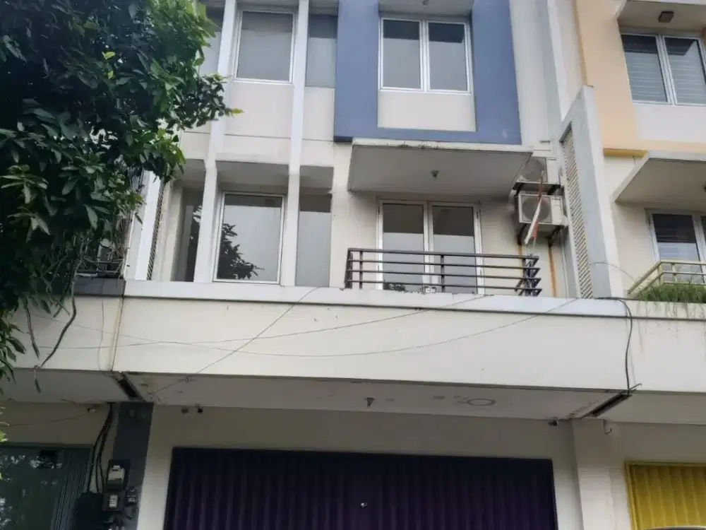 DISEWAKAN Ruko Kirana Kelapa Gading, 3 Lantai, Lokasi Strategis Kawasan Bisnis.