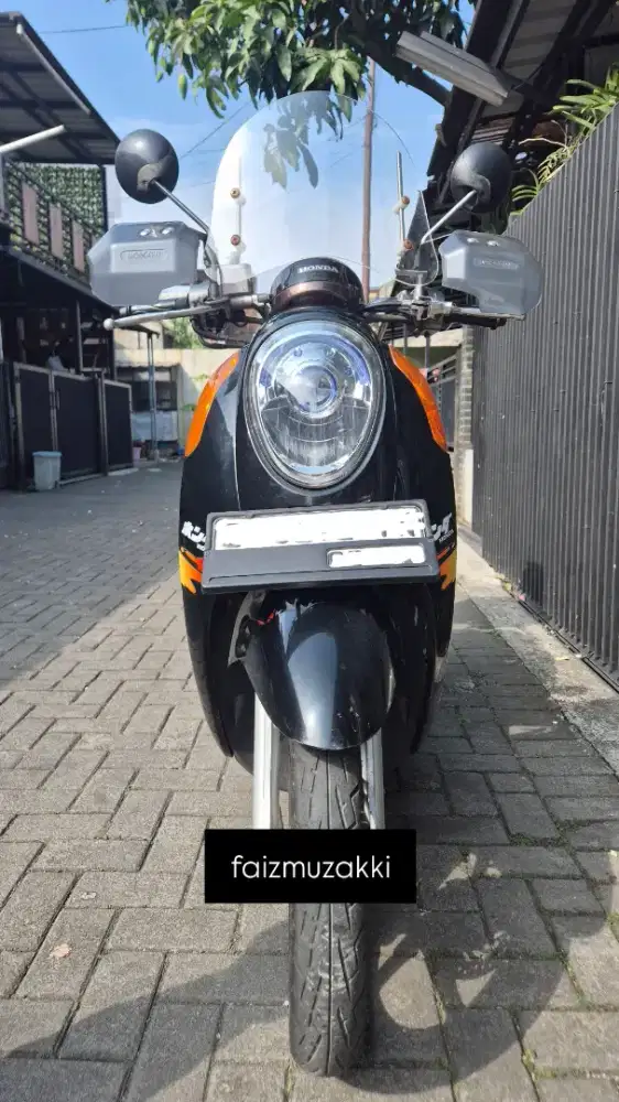 Dijual Scoopy FI 2016