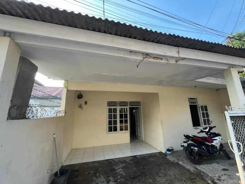 DISEWAKAN RUMAH TAHUNAN DAERAH PEJATEN BARAT PASAR MINGGU