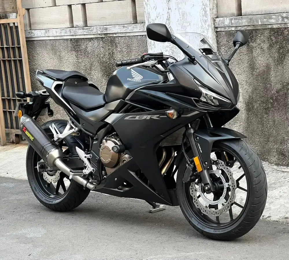 Honda CBR500R KM 3rb like new 2018 hitam + akrapovic cbr500 cbr 500