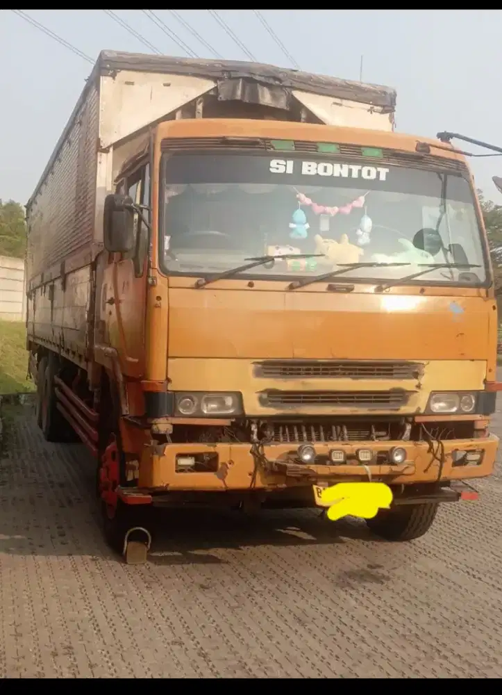 Wingbox Tronton tahun 2000